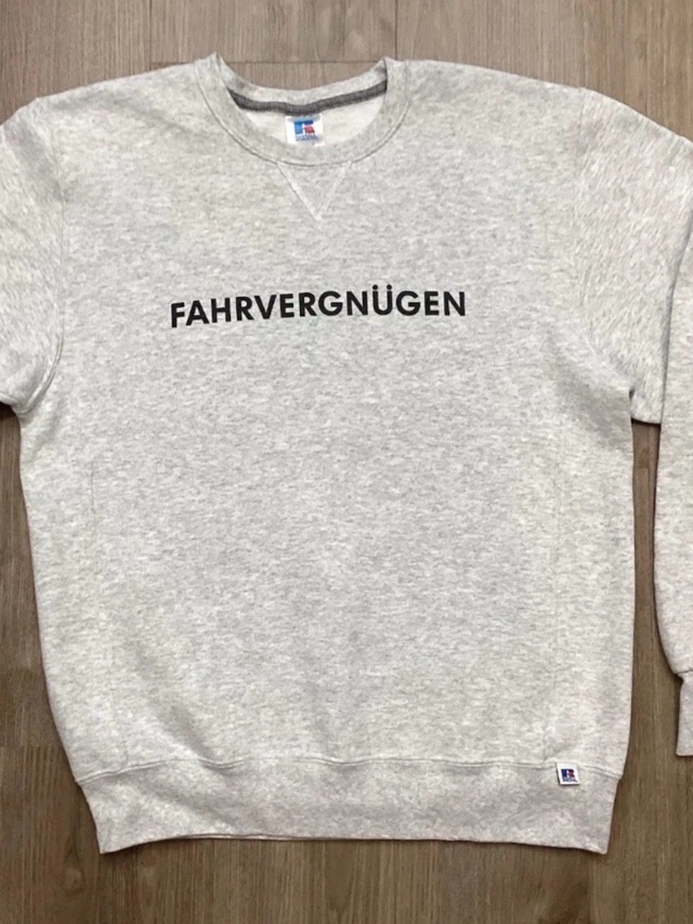 Fahrvergnügen Graphic Crewneck Sweatshirt Gray Russel Athletics Volkswagen Large